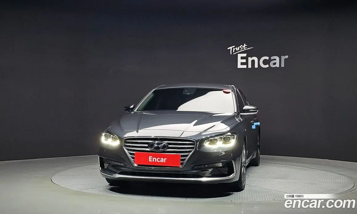 Hyundai Grandeur 2017 2.4 автомат (гидро), фото 3 Hyundai Grandeur 2017 2.4 автомат (гидро), фото 3