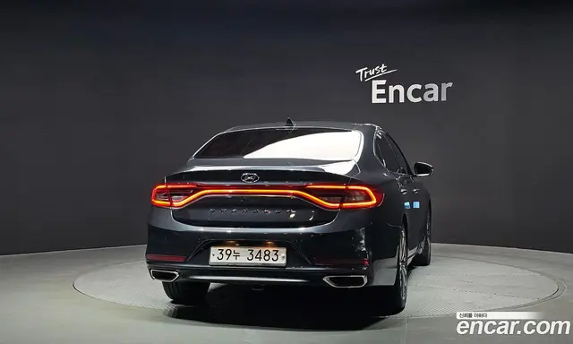 Hyundai Grandeur 2017 2.4 автомат (гидро), миниатюра 4 Hyundai Grandeur 2017 2.4 автомат (гидро), миниатюра 4
