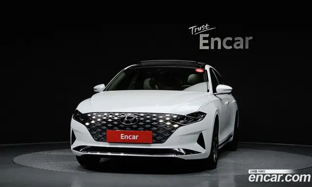 Hyundai Grandeur 2022 2.4 автомат (гидро), миниатюра 3 Hyundai Grandeur 2022 2.4 автомат (гидро), миниатюра 3