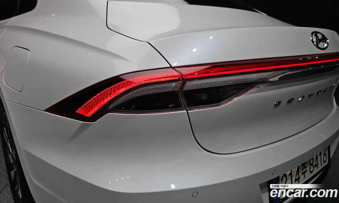 Hyundai Grandeur 2022 2.4 автомат (гидро), фото 9 Hyundai Grandeur 2022 2.4 автомат (гидро), фото 9