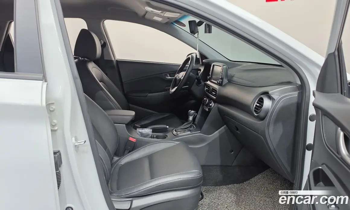 Hyundai Kona 2018 1.6 автомат (гидро), фото 16 Hyundai Kona 2018 1.6 автомат (гидро), фото 16