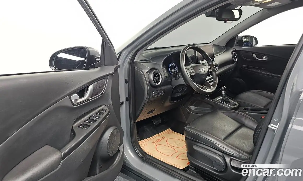 Hyundai Kona 2022 1.6 автомат (гидро), фото 13