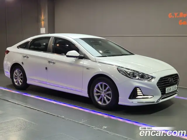 Hyundai Sonata 2017 2.0 автомат (гидро), миниатюра 2