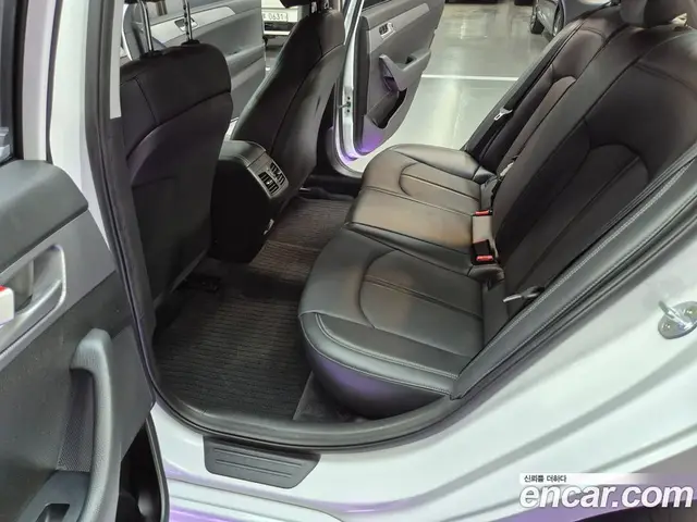 Hyundai Sonata 2017 2.0 автомат (гидро), миниатюра 8