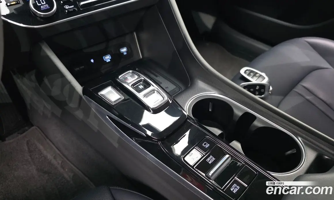 Hyundai Sonata 2019 2.0 автомат (гидро), фото 12
