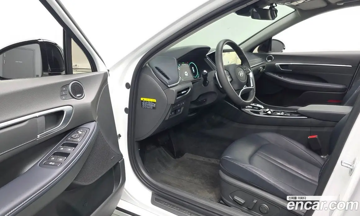 Hyundai Sonata 2019 2.0 автомат (гидро), фото 13
