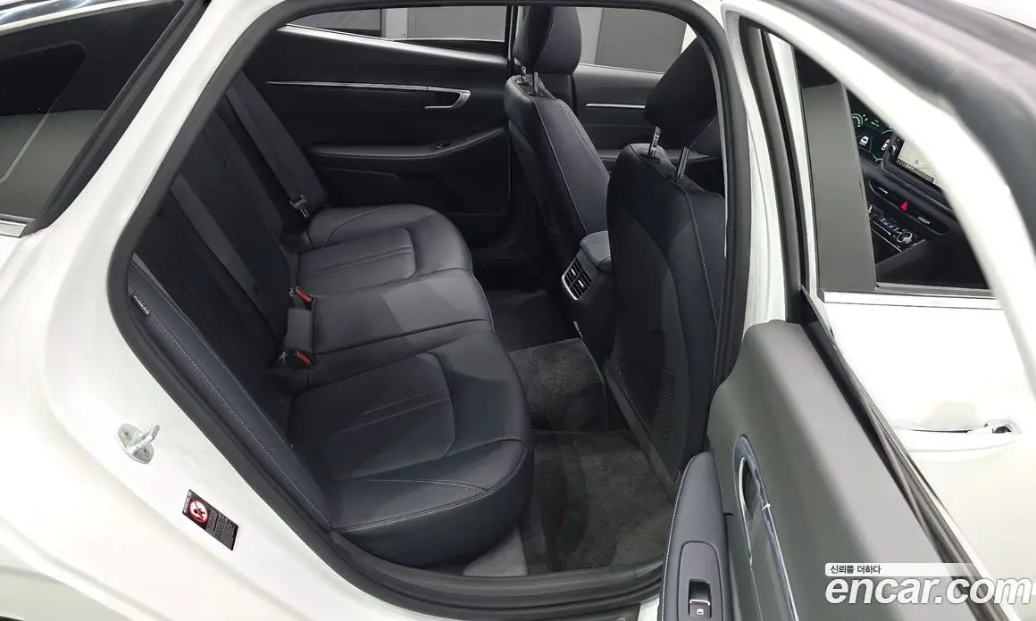 Hyundai Sonata 2019 2.0 автомат (гидро), фото 19