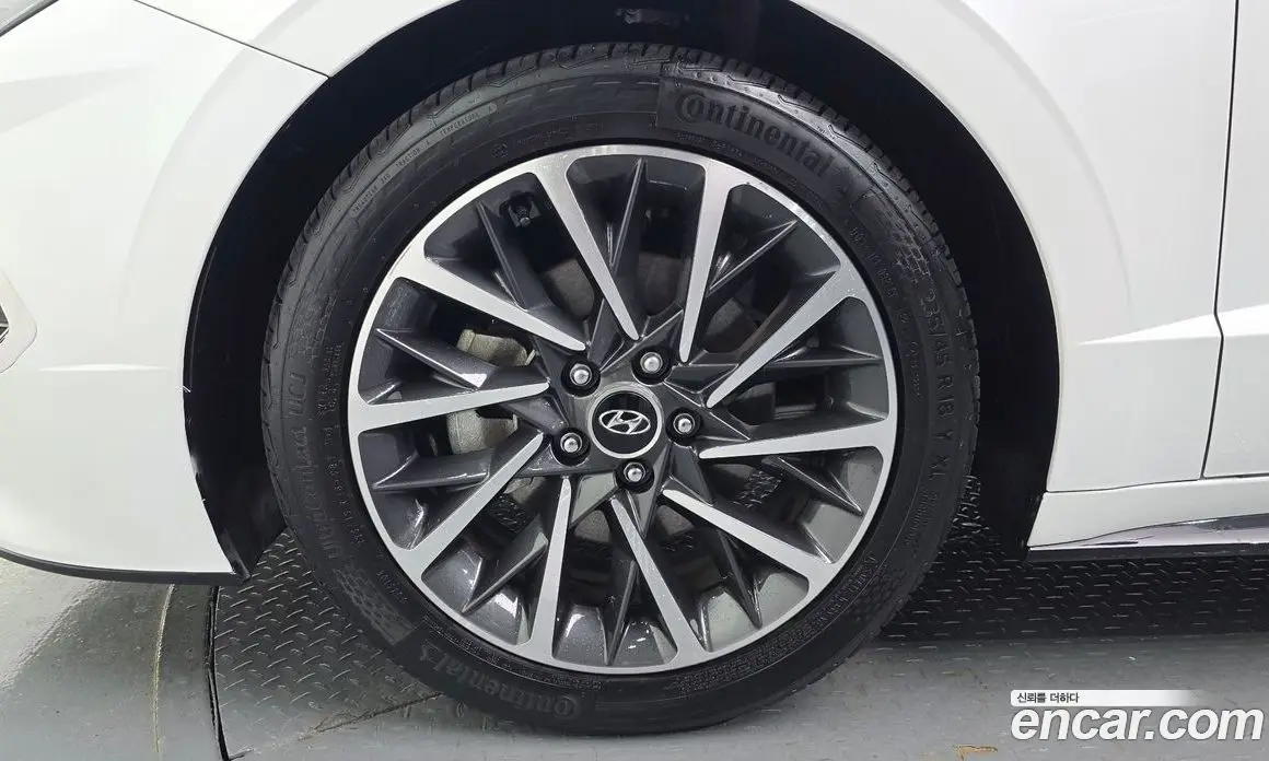 Hyundai Sonata 2019 2.0 автомат (гидро), фото 5
