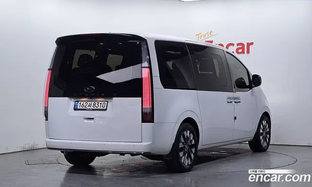 Hyundai Staria 2022 2.2 автомат (гидро), миниатюра 2 Hyundai Staria 2022 2.2 автомат (гидро), миниатюра 2