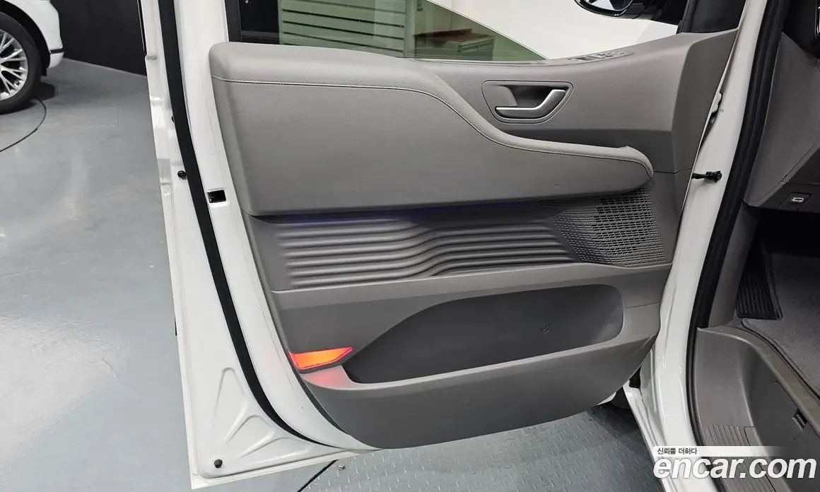 Hyundai Staria 2022 2.2 автомат (гидро), фото 14 Hyundai Staria 2022 2.2 автомат (гидро), фото 14