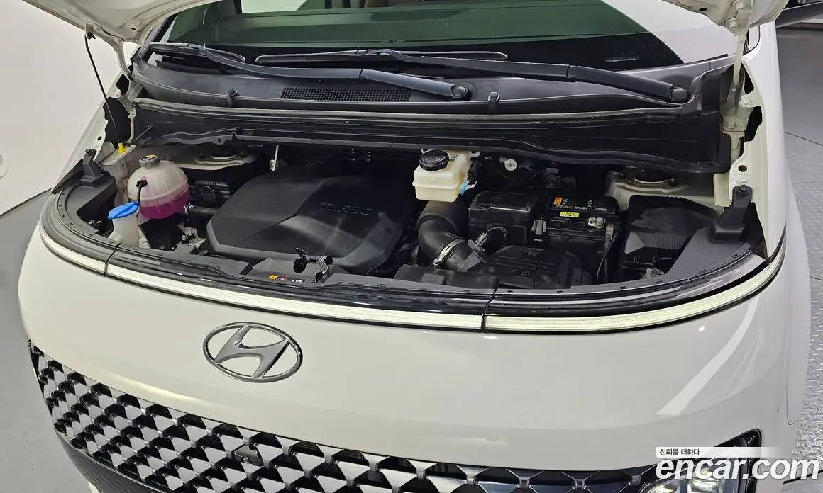 Hyundai Staria 2022 2.2 автомат (гидро), фото 6 Hyundai Staria 2022 2.2 автомат (гидро), фото 6