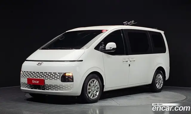 Hyundai Staria, 2023, 32 241 км