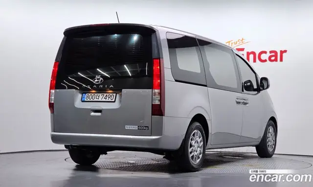 Hyundai Staria 2023 2.2 автомат (гидро), миниатюра 2