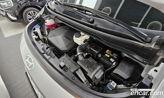 Hyundai Staria 2024 2.2 автомат (гидро), миниатюра 6