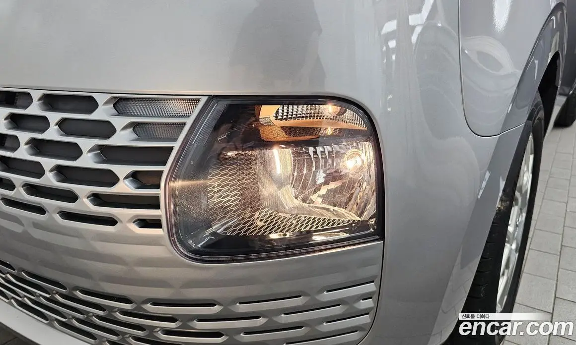 Hyundai Staria 2024 2.2 автомат (гидро), фото 8