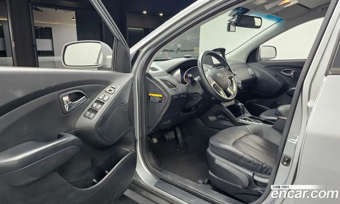 Hyundai Tucson 2012 2.0 автомат (гидро), фото 12 Hyundai Tucson 2012 2.0 автомат (гидро), фото 12