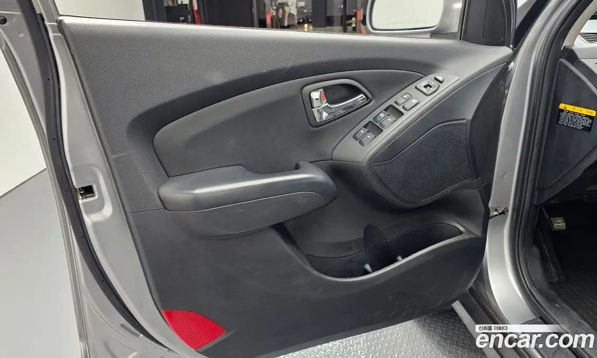 Hyundai Tucson 2012 2.0 автомат (гидро), фото 13 Hyundai Tucson 2012 2.0 автомат (гидро), фото 13