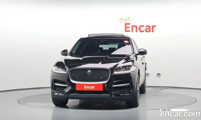 Jaguar F-Pace 2017 2.0 автомат (гидро), миниатюра 3 Jaguar F-Pace 2017 2.0 автомат (гидро), миниатюра 3