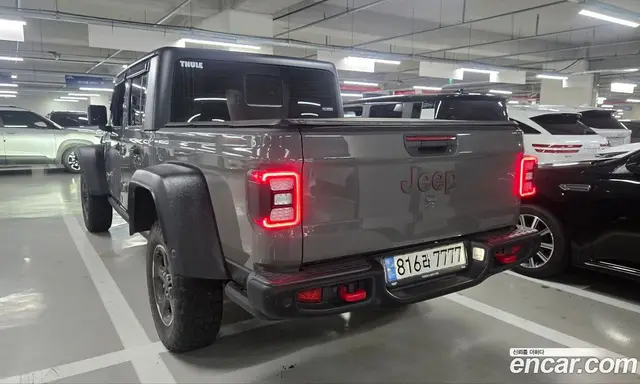 Jeep Gladiator 2023 3.6 автомат (гидро), миниатюра 3 Jeep Gladiator 2023 3.6 автомат (гидро), миниатюра 3