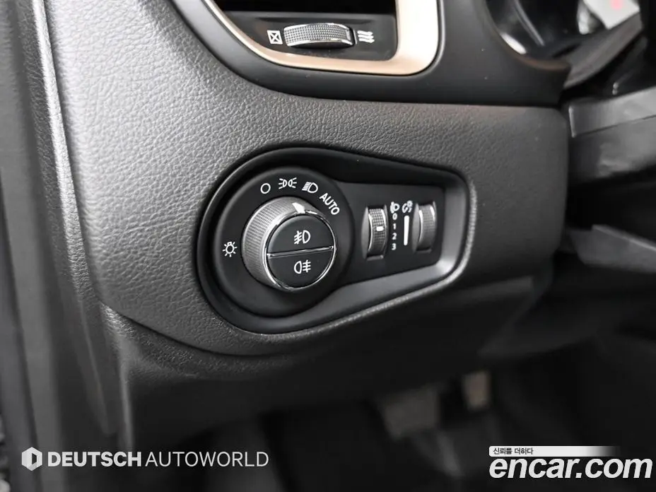 Jeep Renegade 2017 2.0 автомат (гидро), фото 16 Jeep Renegade 2017 2.0 автомат (гидро), фото 16