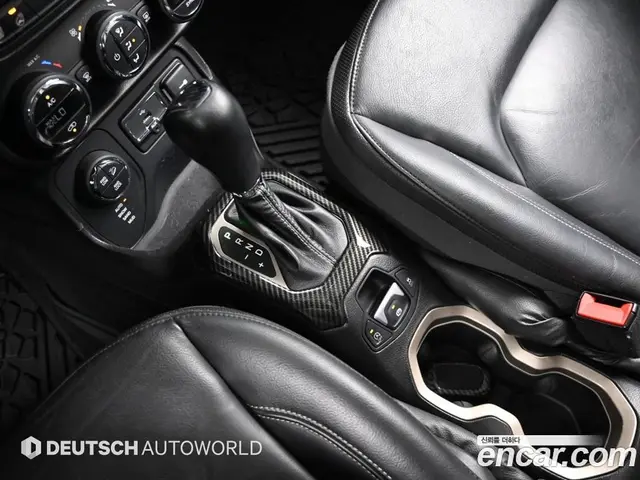 Jeep Renegade 2017 2.0 автомат (гидро), миниатюра 9 Jeep Renegade 2017 2.0 автомат (гидро), миниатюра 9