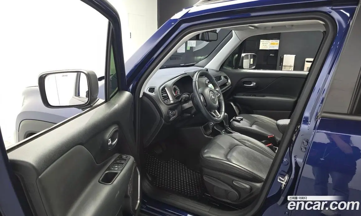 Jeep Renegade 2020 2.4 автомат (гидро), фото 13 Jeep Renegade 2020 2.4 автомат (гидро), фото 13