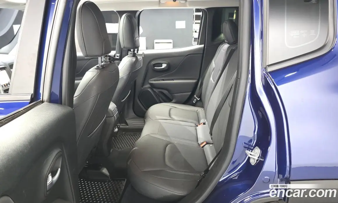 Jeep Renegade 2020 2.4 автомат (гидро), фото 18 Jeep Renegade 2020 2.4 автомат (гидро), фото 18