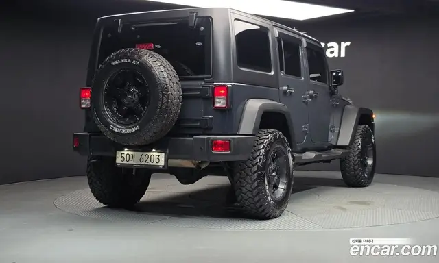 Jeep Wrangler 2017 3.6 автомат (гидро), миниатюра 2