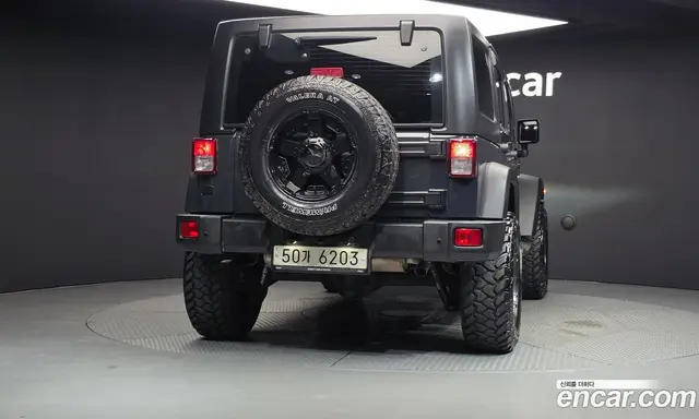 Jeep Wrangler 2017 3.6 автомат (гидро), миниатюра 4
