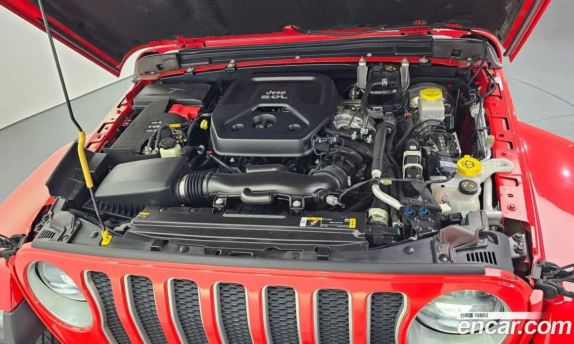Jeep Wrangler 2023 2.0 автомат (гидро), фото 6