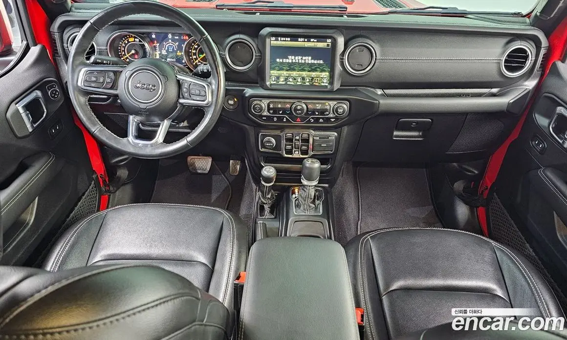 Jeep Wrangler 2023 2.0 автомат (гидро), фото 10