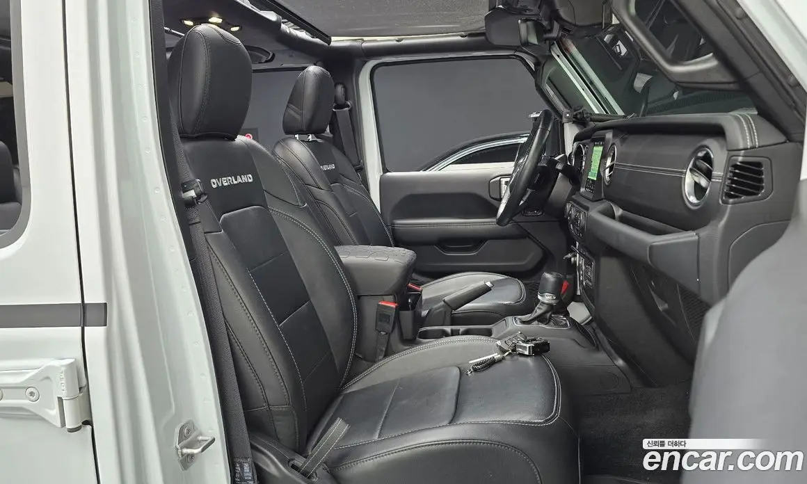 Jeep Wrangler 2023 2.0 автомат (гидро), фото 15