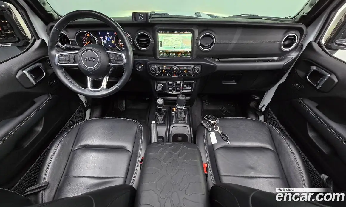 Jeep Wrangler 2023 2.0 автомат (гидро), фото 9