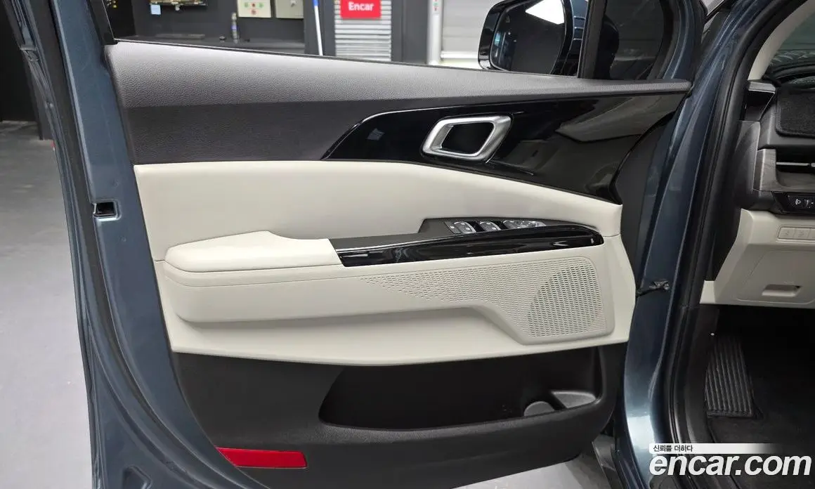 Kia Carnival 2021 2.2 автомат (гидро), фото 14 Kia Carnival 2021 2.2 автомат (гидро), фото 14