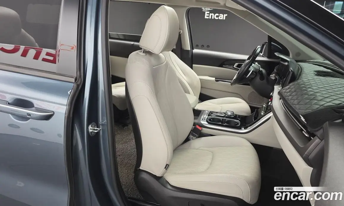 Kia Carnival 2021 2.2 автомат (гидро), фото 16 Kia Carnival 2021 2.2 автомат (гидро), фото 16