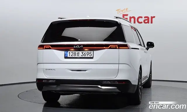 Kia Carnival 2022 3.5 автомат (гидро), миниатюра 4