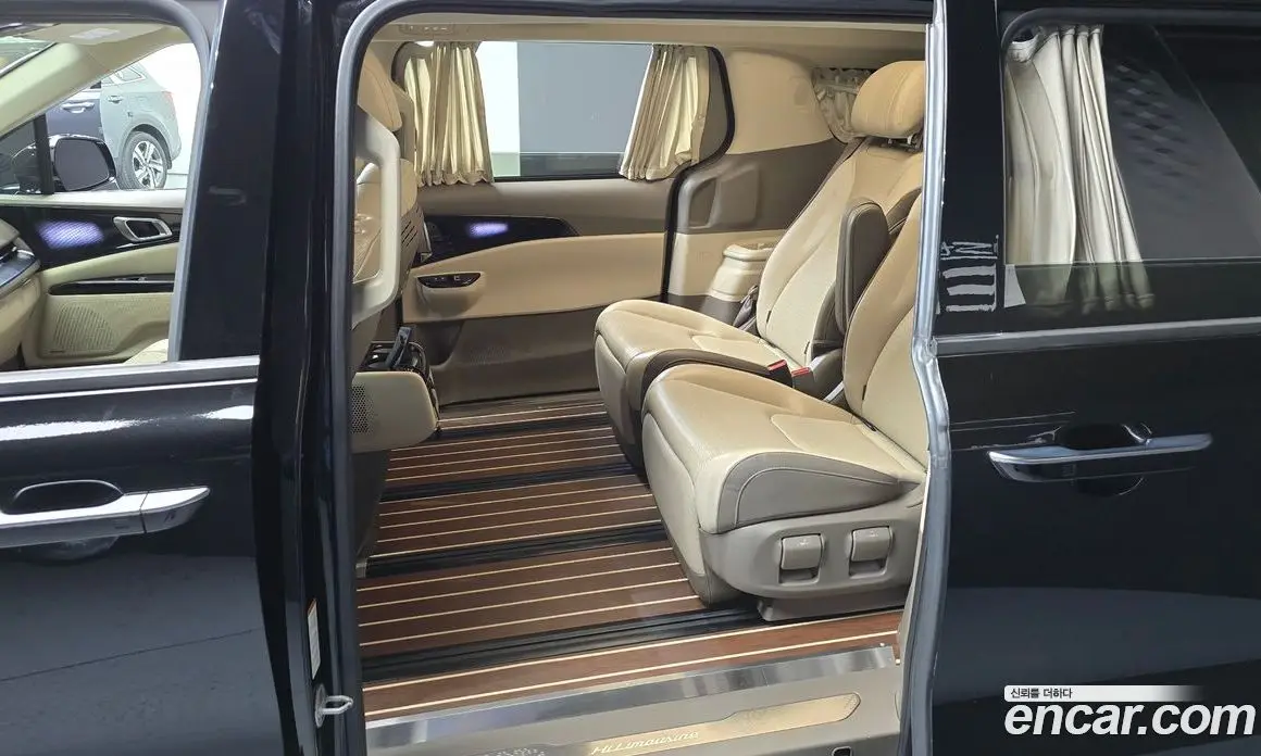 Kia Carnival 2023 3.5 автомат (гидро), фото 17