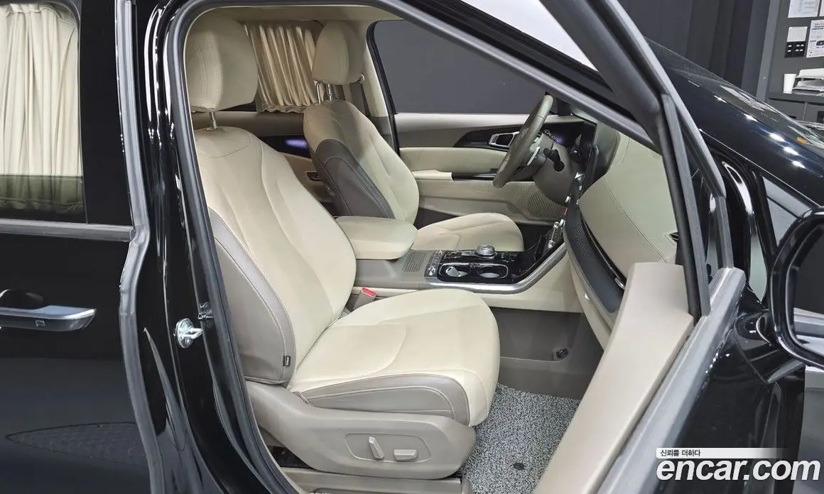 Kia Carnival 2023 3.5 автомат (гидро), фото 18