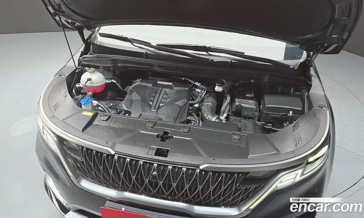 Kia Carnival 2023 3.5 автомат (гидро), фото 6
