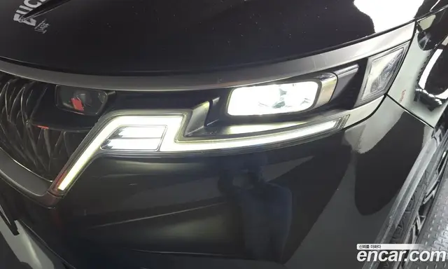 Kia Carnival 2023 3.5 автомат (гидро), миниатюра 8