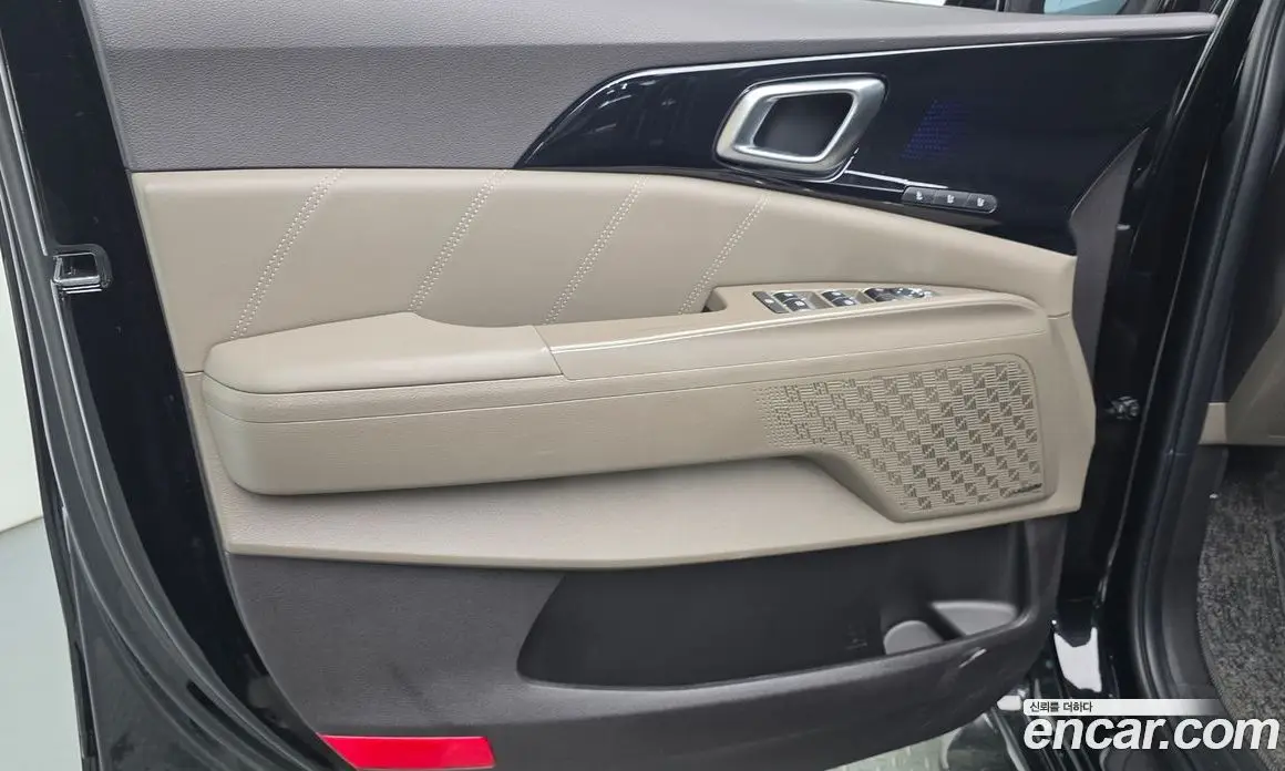 Kia Carnival 2024 2.2 автомат (гидро), фото 15
