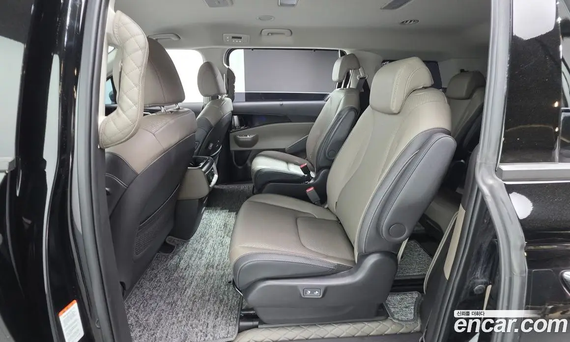 Kia Carnival 2024 2.2 автомат (гидро), фото 16