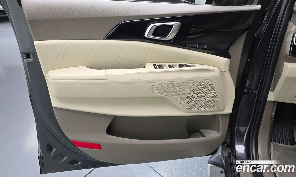 Kia Carnival 2024 2.2 автомат (гидро), фото 14