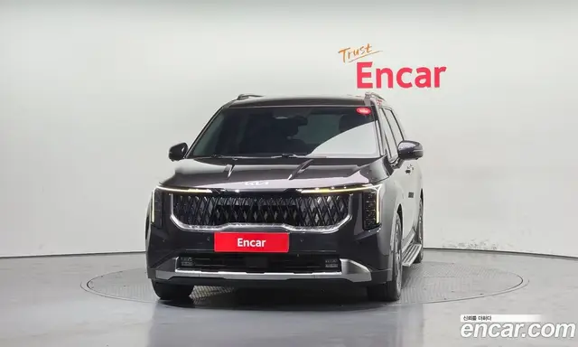 Kia Carnival 2024 2.2 автомат (гидро), миниатюра 3