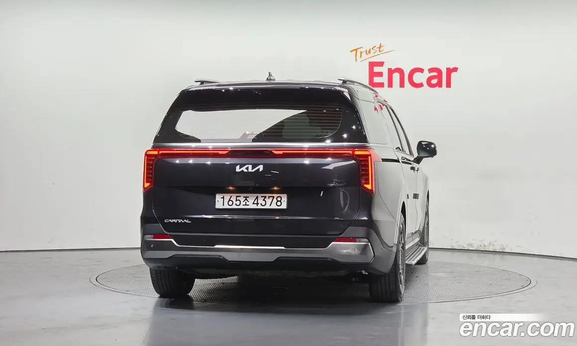 Kia Carnival 2024 2.2 автомат (гидро), фото 4