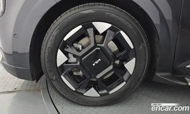 Kia Carnival 2024 2.2 автомат (гидро), миниатюра 5