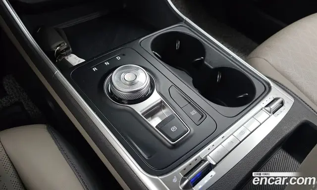 Kia Carnival 2024 1.6 автомат (гидро), миниатюра 12