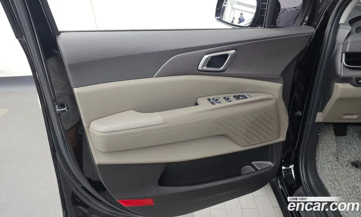 Kia Carnival 2024 1.6 автомат (гидро), фото 14 Kia Carnival 2024 1.6 автомат (гидро), фото 14