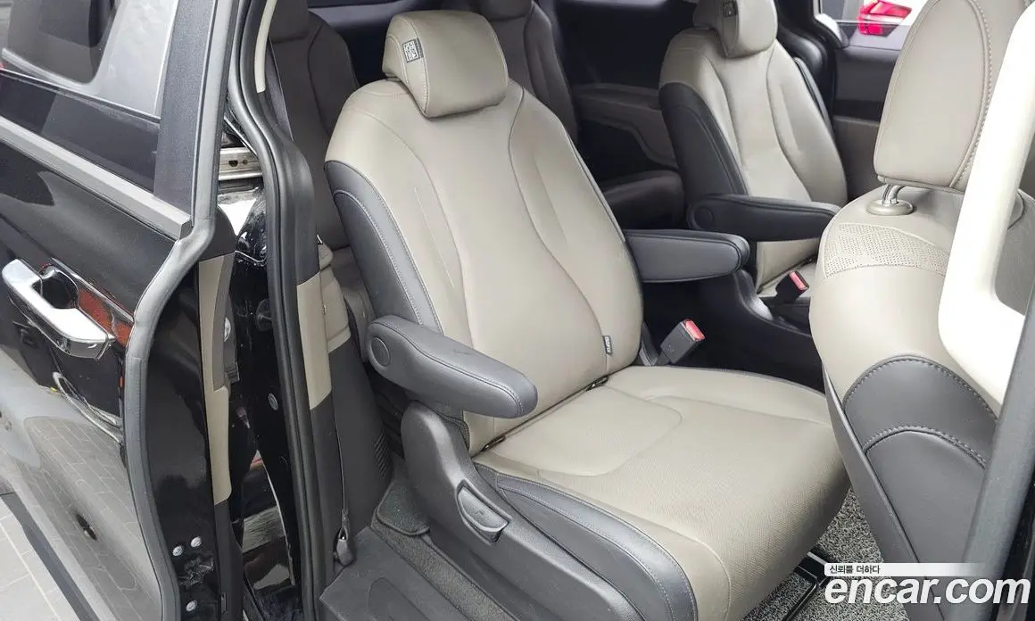 Kia Carnival 2024 1.6 автомат (гидро), фото 18 Kia Carnival 2024 1.6 автомат (гидро), фото 18