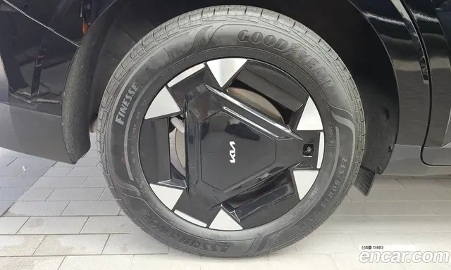 Kia Carnival 2024 1.6 автомат (гидро), миниатюра 5 Kia Carnival 2024 1.6 автомат (гидро), миниатюра 5